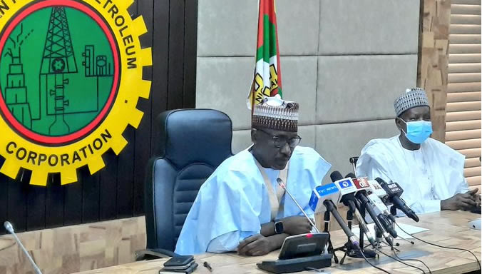 Fuel Scarcity: No planned price hike, says FG, queues spread